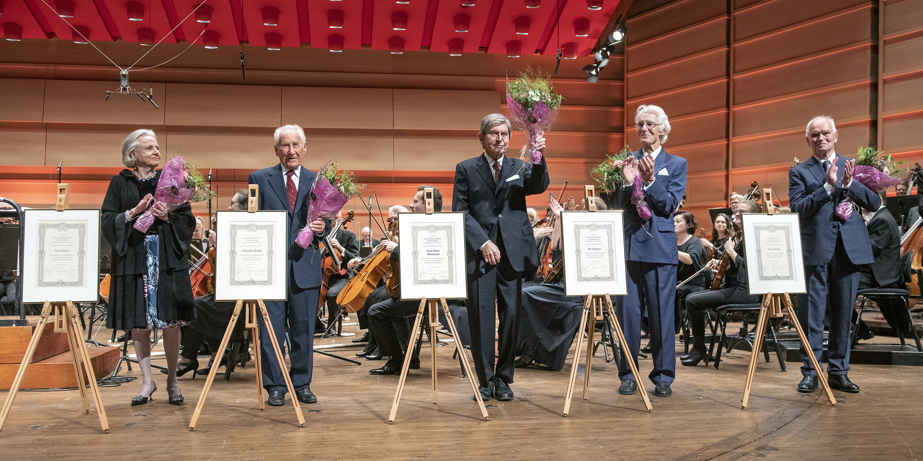 Skodvin Harmonien Aeresmedlemmer 01 Crop